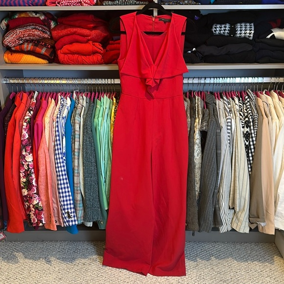 BCBGMaxAzria red sleeveless back zipper closure 2 pocket jumpsuit size S - Picture 1 of 3